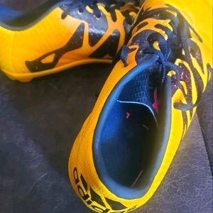 Adidas Soccer Cleats Boys/Girls size 3
